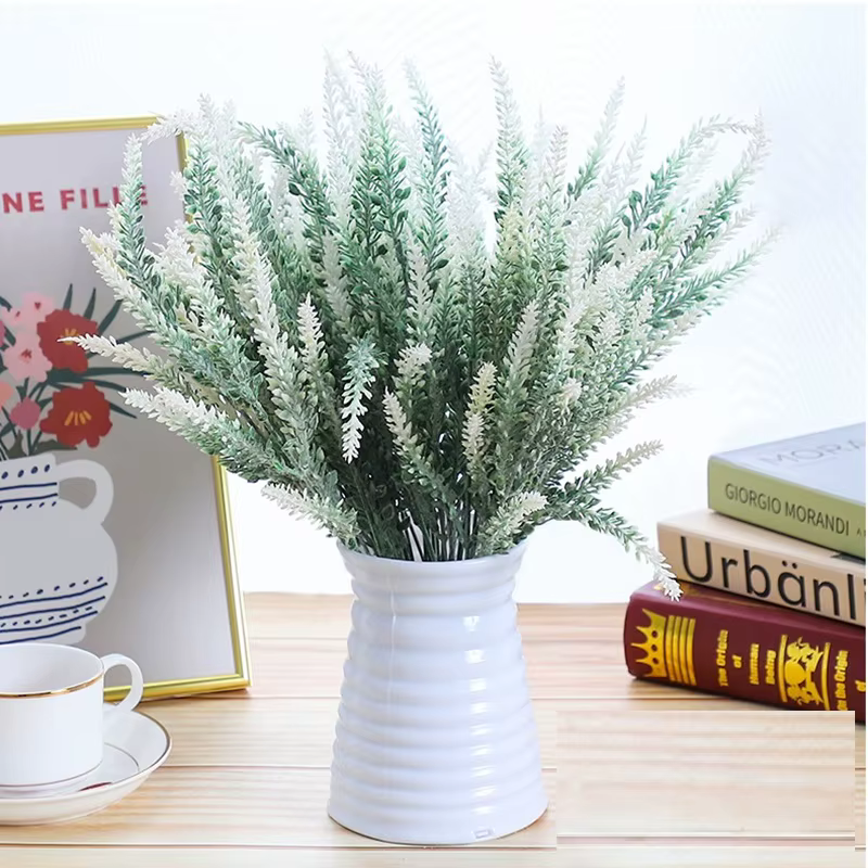 Plantes artificielles en plastique