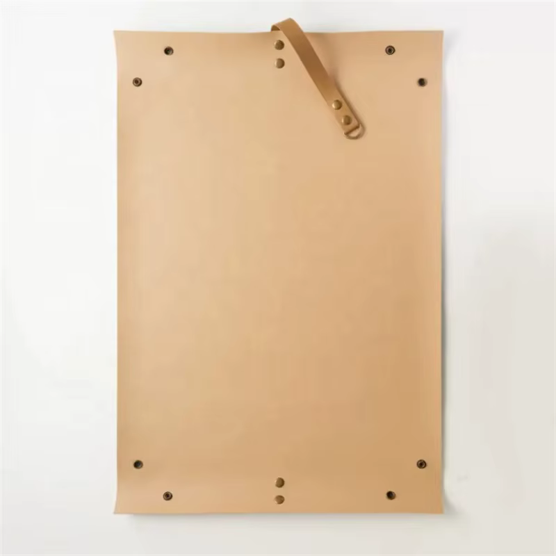 Tapis de recyclage pour plantes en cuir