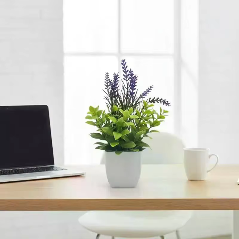Plantes artificielles avec feuillage réaliste et sans entretien