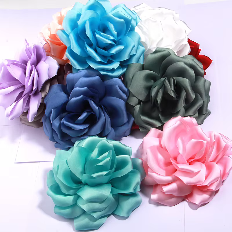 Lot de 10 fleurs artificielles vintage de 14 cm pour accessoires vestimentaires
