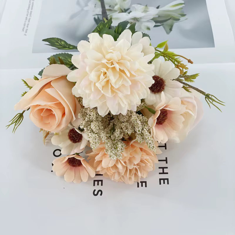 Bouquet de chrysanthème de roses artificielles de couleur d'automne