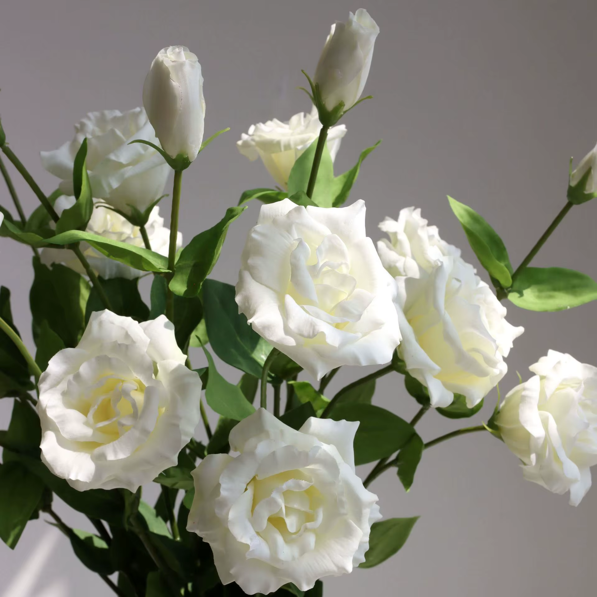 3 fleurs d'eustoma 3 fourchettes fausses