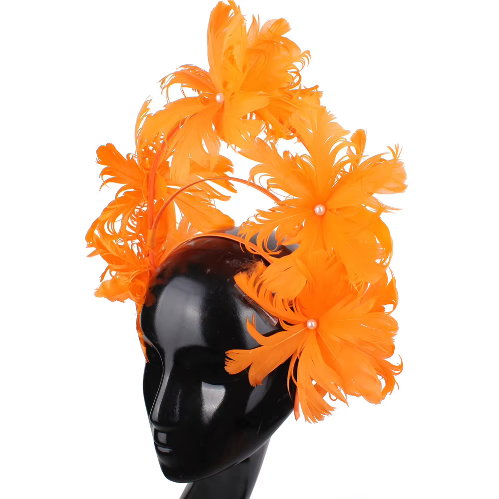 Serre-tête élégant pour femme avec plumes rouges et fleurs, accessoire de coiffure de mariage, idéal pour les mariées et les soirées, coiffe fantaisie