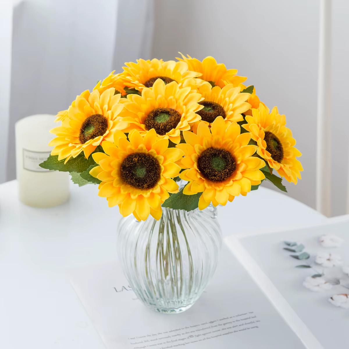 Fleur Artificielle Tournesol Printemps Maison Chambre Jardin Décoration Stamine Mariage Gerbera Salon Table Scène Fête des Mères Cadeaux DIY