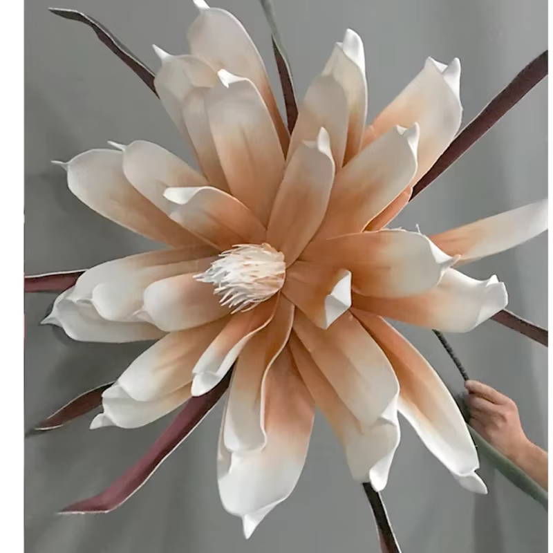 Magnolia géante, fleur artificielle en mousse