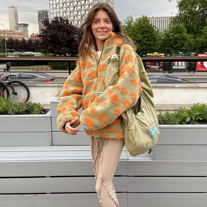 Sweat-shirt à fleurs en polaire pour femmes, nouvelle mode automne-hiver 2021, sweat à capuche chaud en fourrure, haut avec fermeture éclair, vêtements d'extérieur décontractés
