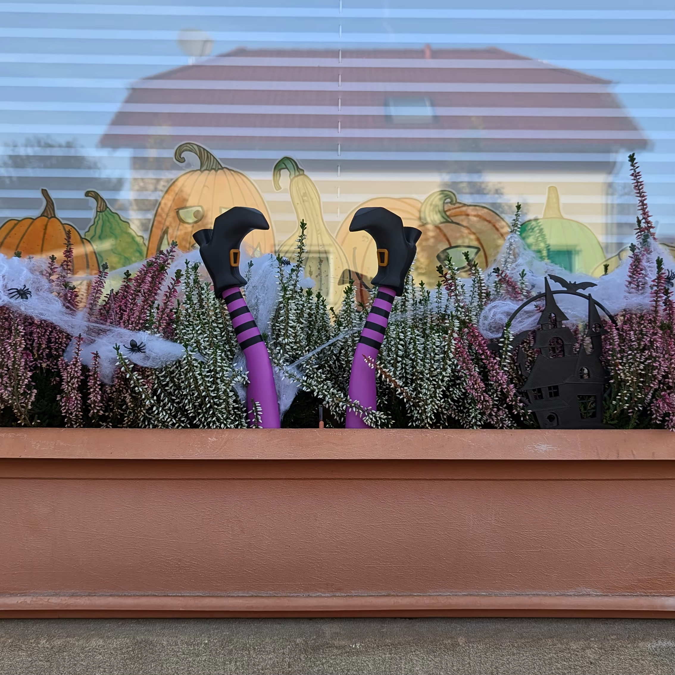 Lot de 2 pots de fleurs en forme de jambe de sorcière