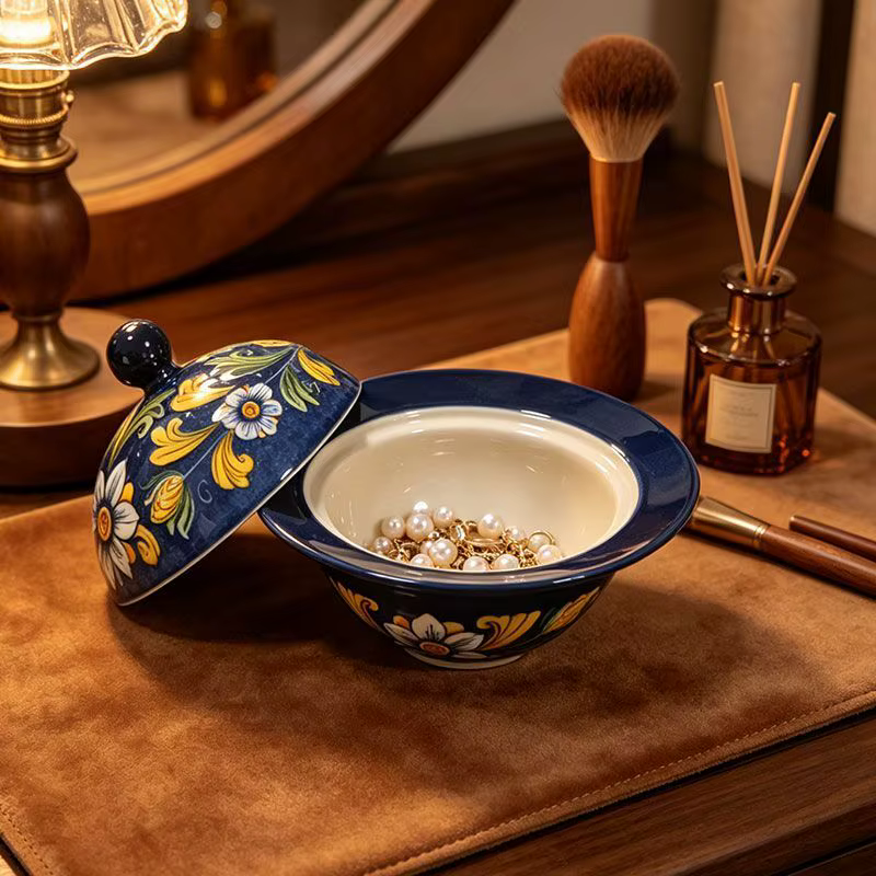 Bol en céramique créatif avec couvercle, style rétro européen, résistant aux hautes températures, couleur sous-glaçure, vaisselle pour dessert et pot à ragoût