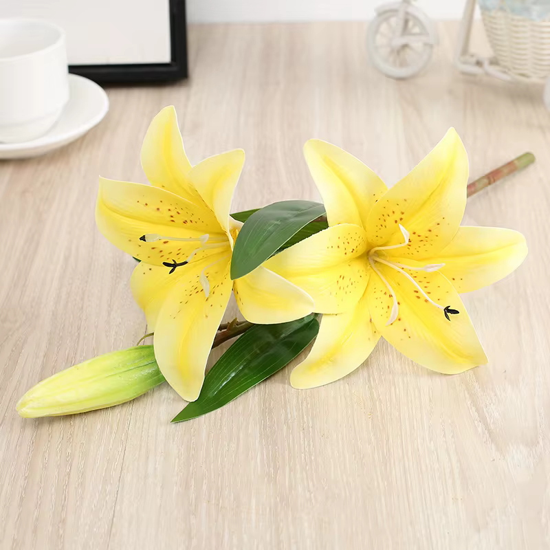 Bouquet de fausses fleurs artificielles en soie