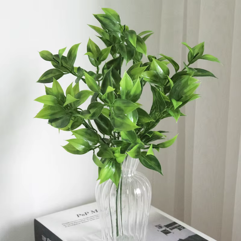Plantes artificielles vertes à 7 Branches