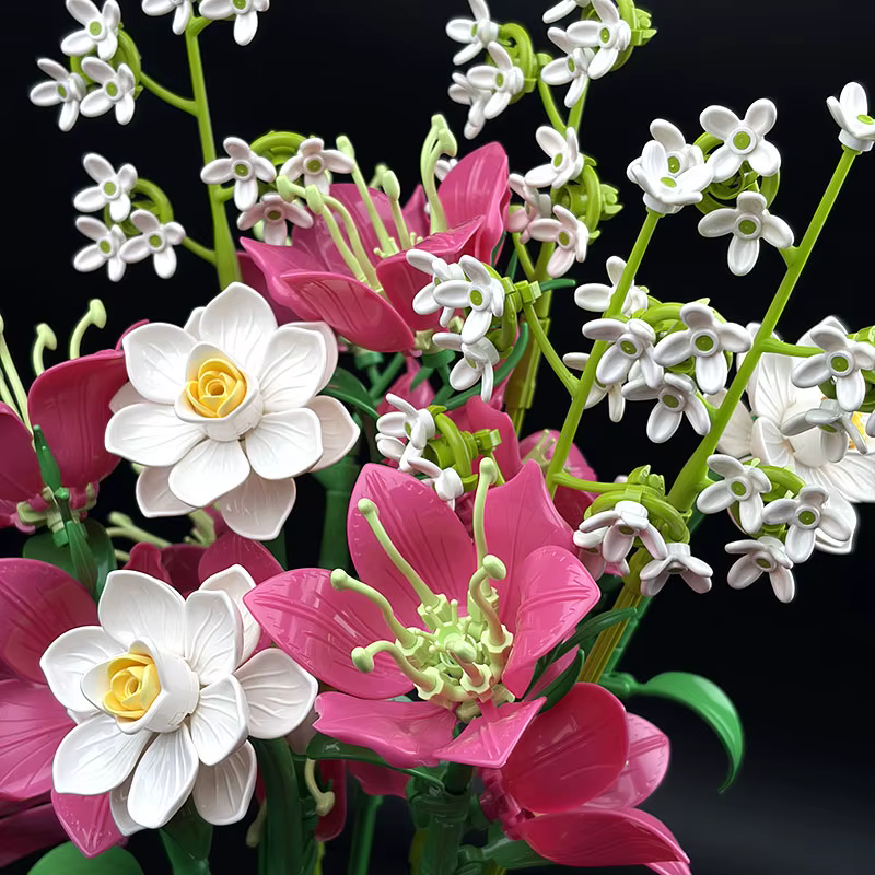 Bouquet de fleurs artificielles violets en blocs de construction