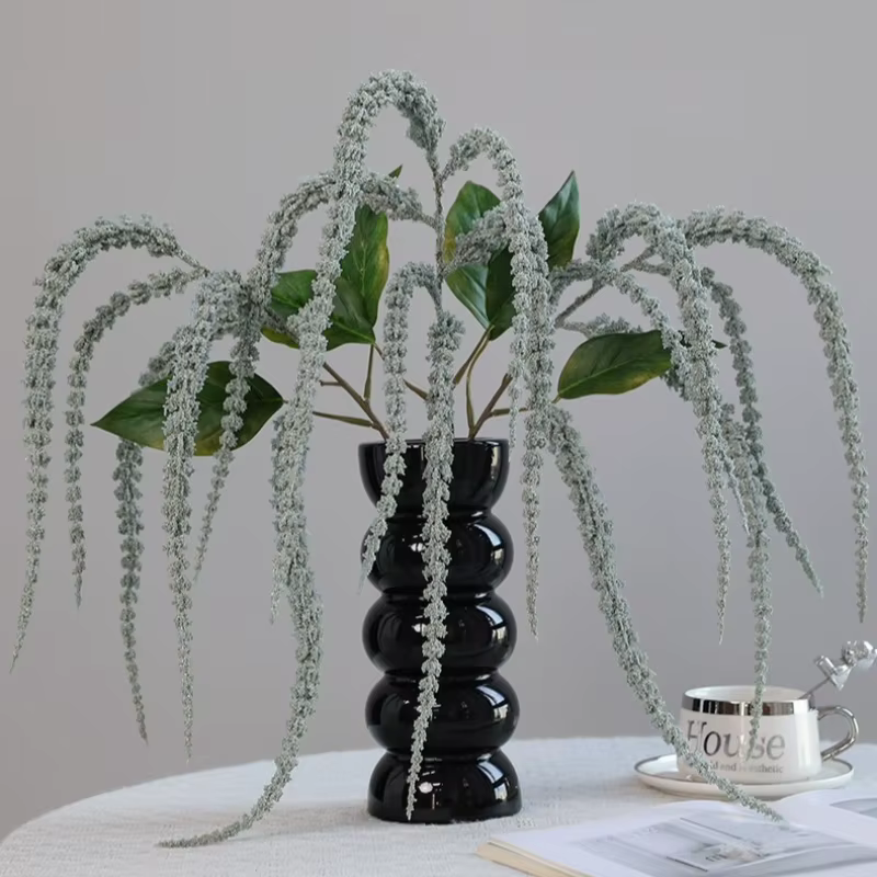 Amant artificiel larmes du chlorophytum Comosum meubles d'intérieur décoration douce ingénierie photographie