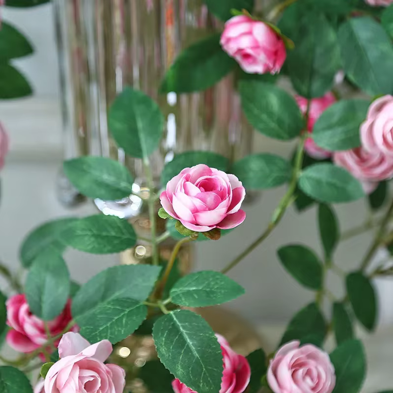 Guirxiété de plantes vertes artificielles en rotin rose