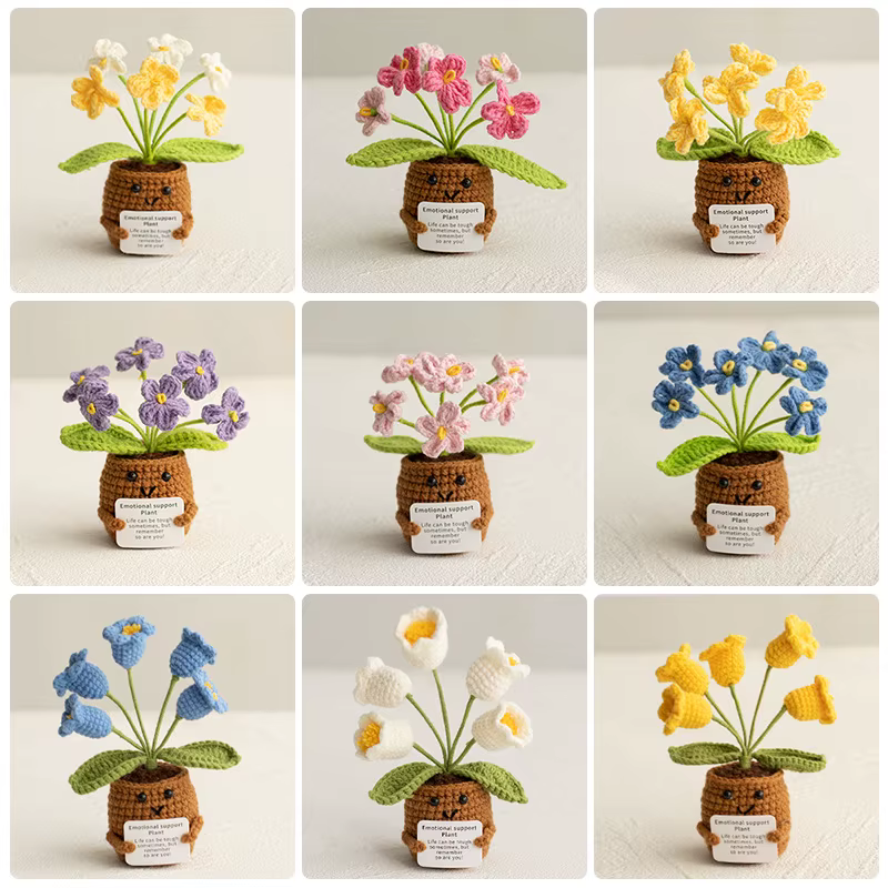 Plante artificielle tricotée en pot