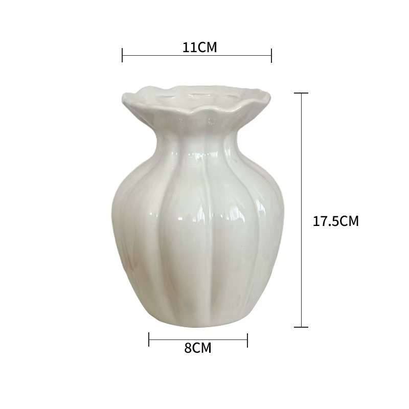 Vase en céramique de style crème de luxe