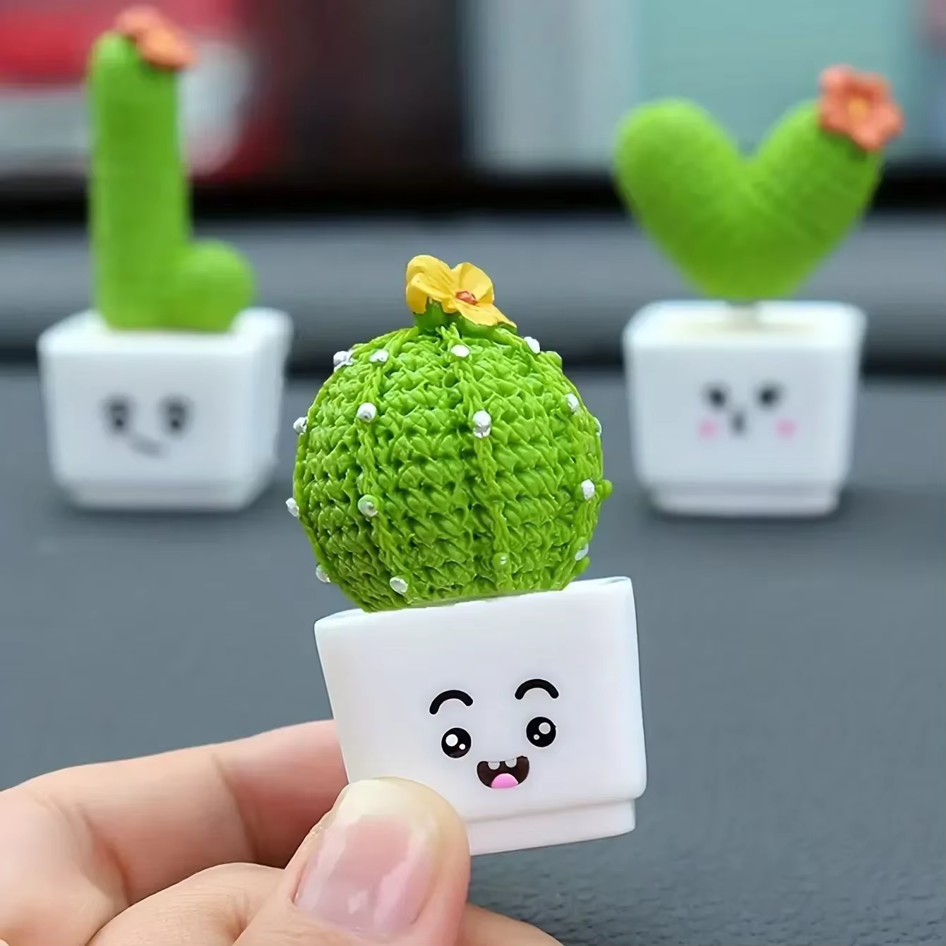 4 mini-cactus succulents en résine