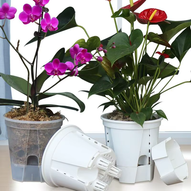 Pot de fleurs de stockage d'eau