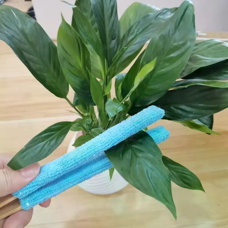 Pince de nettoyage de feuilles