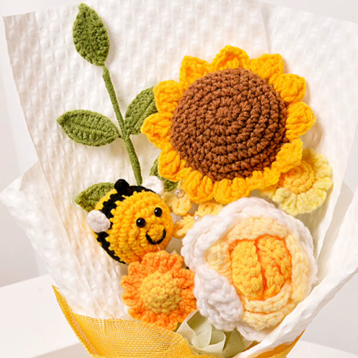 Bouquet de tournesol au crochet pour cadeau de remise de diplôme