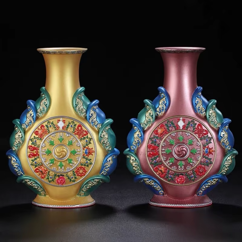 Vase bouddhiste en résine violette