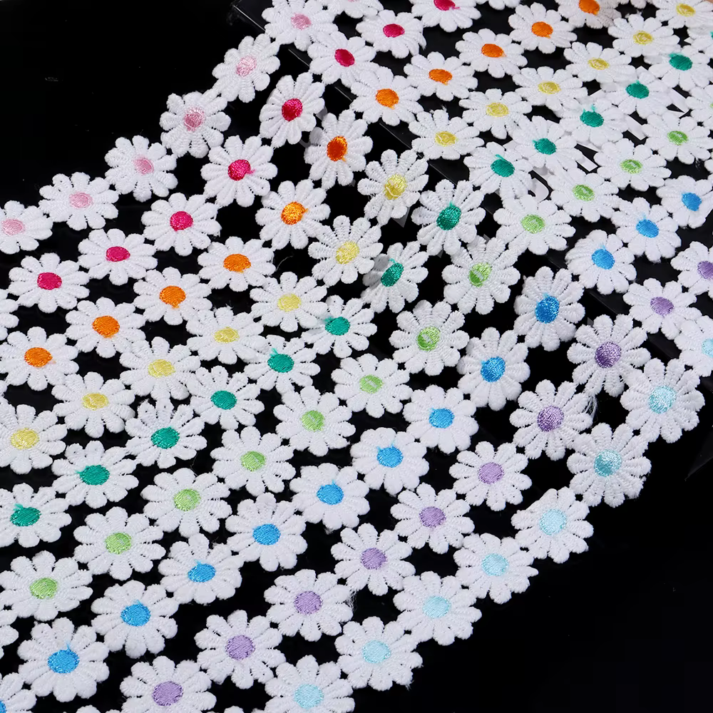 Ruban en tissu dentelle à fleurs de marguerite