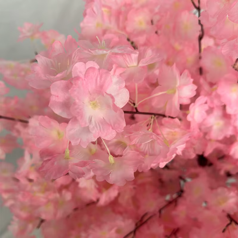Simulation d'arbre à fleurs de cerisier