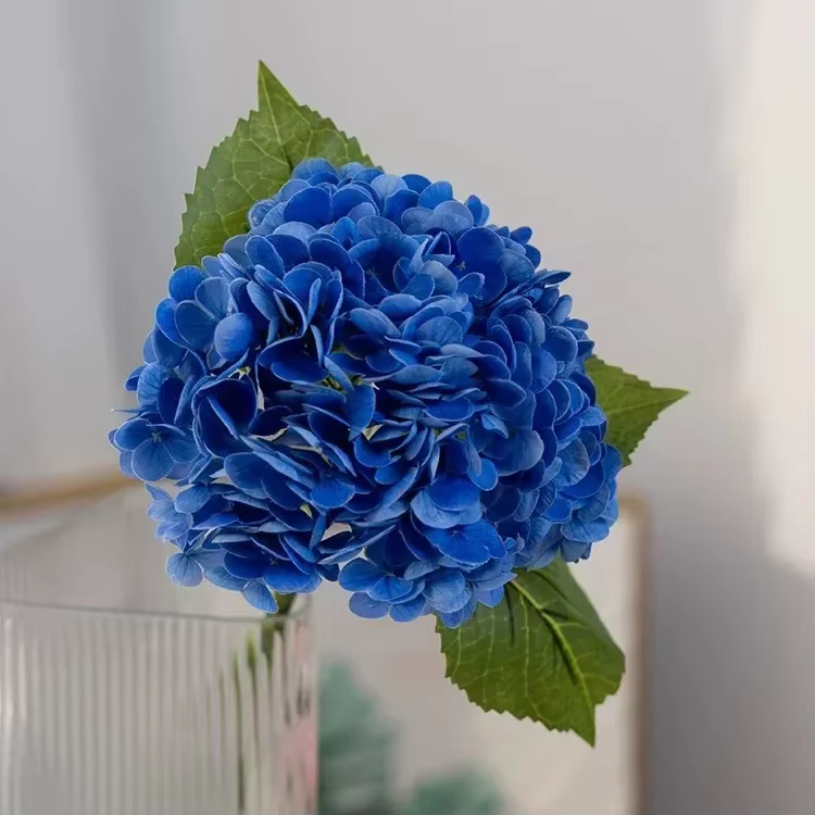 Fleurs artificielles en film de latex