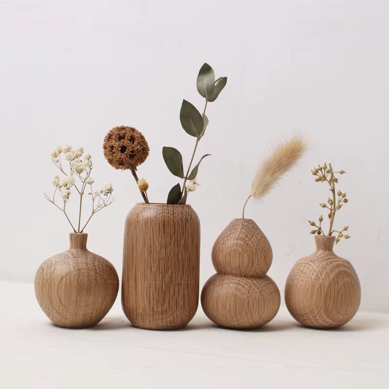 Mini vase à fleurs sèches en bois massif