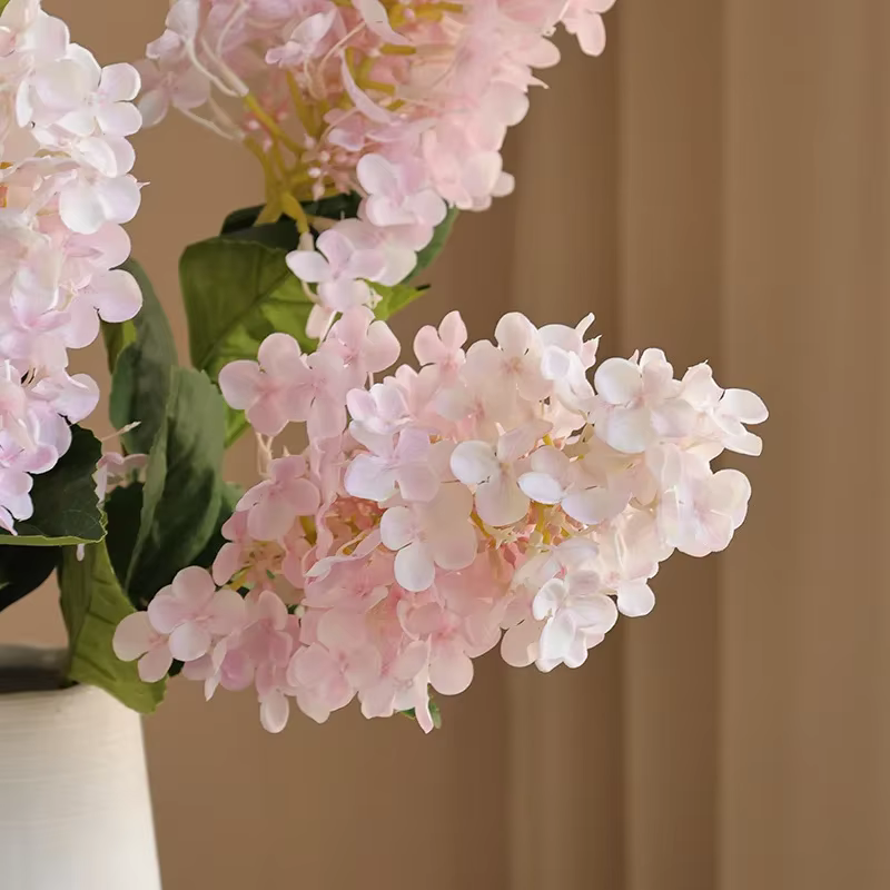 Simulation de fleurs en soie