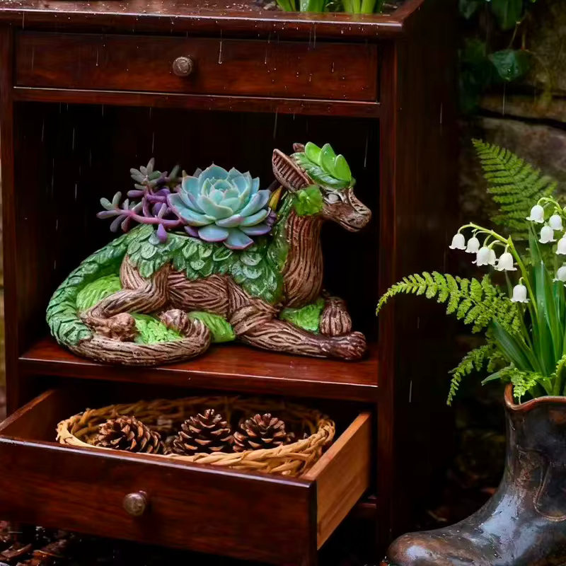 Pot de fleurs créatif en forme de dragon