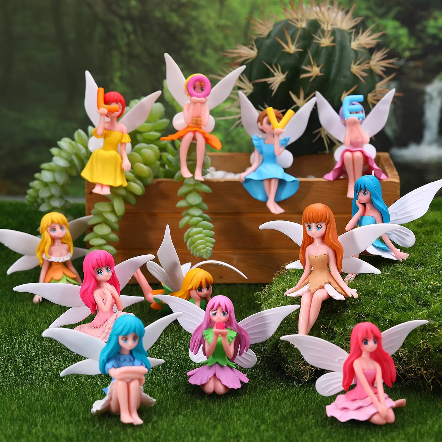4 figurines de fées miniatures