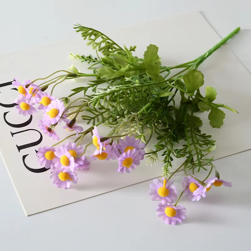 Fleur artificielle de camomille pour la décoration de la maison