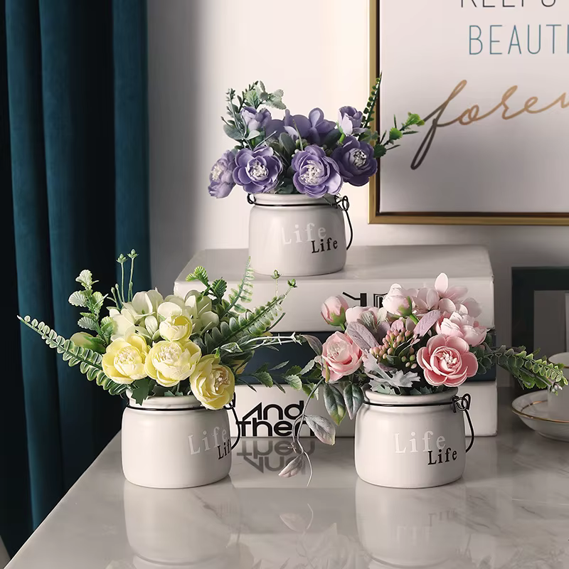 Petites Fleurs Artificielles pour la Décoration de la Maison