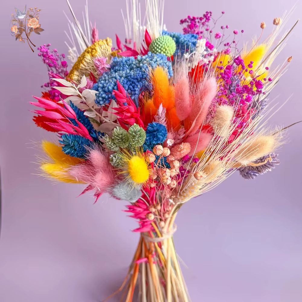Bouquet de mariage de fleurs séchées colorées pour mariée