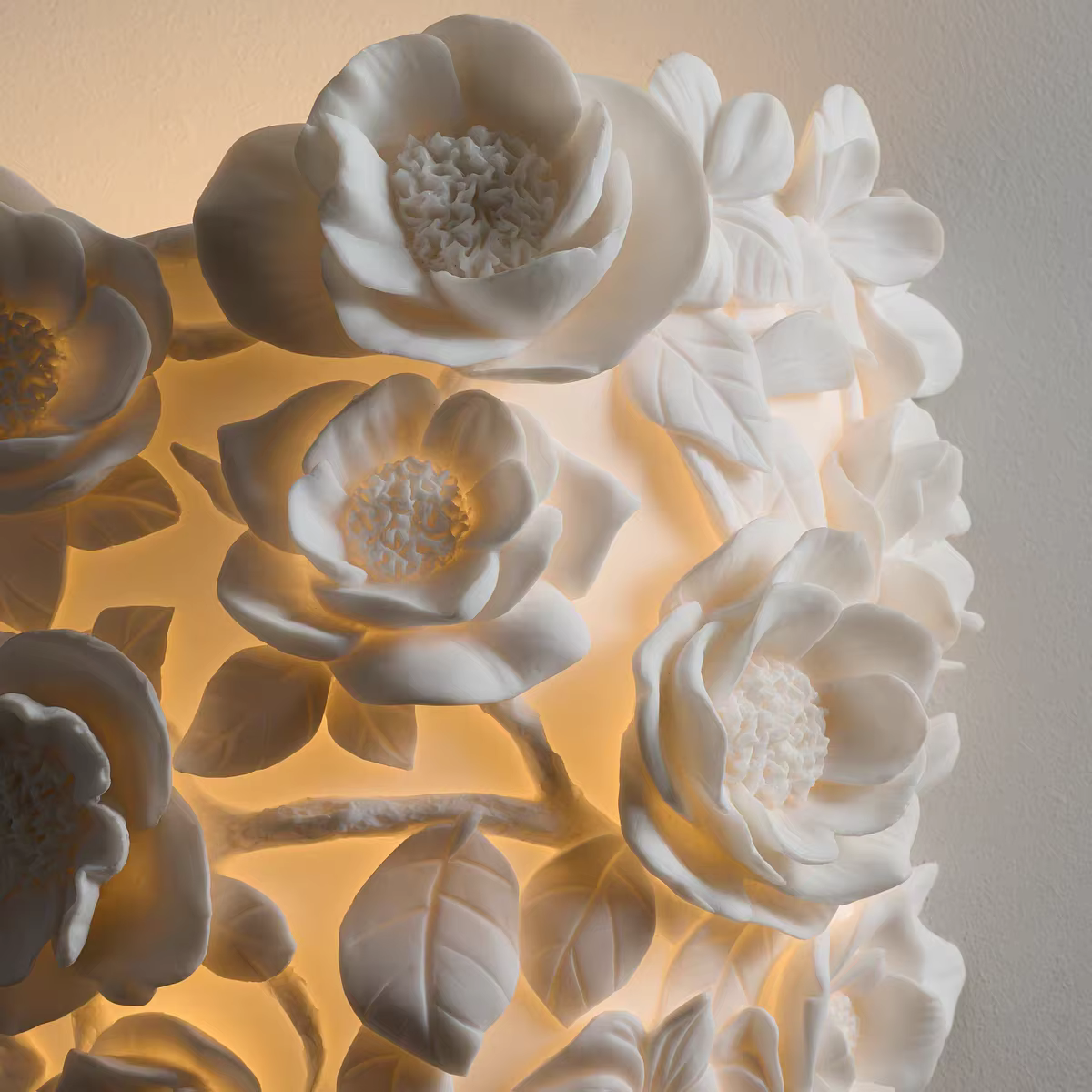 Applique Murale Fleur Sculptée Créative, Style Français Luxe Léger, Design Haut de Gamme pour Salon, Décoration de Chambre, Style Crème, Éclairage Rétro pour Villa