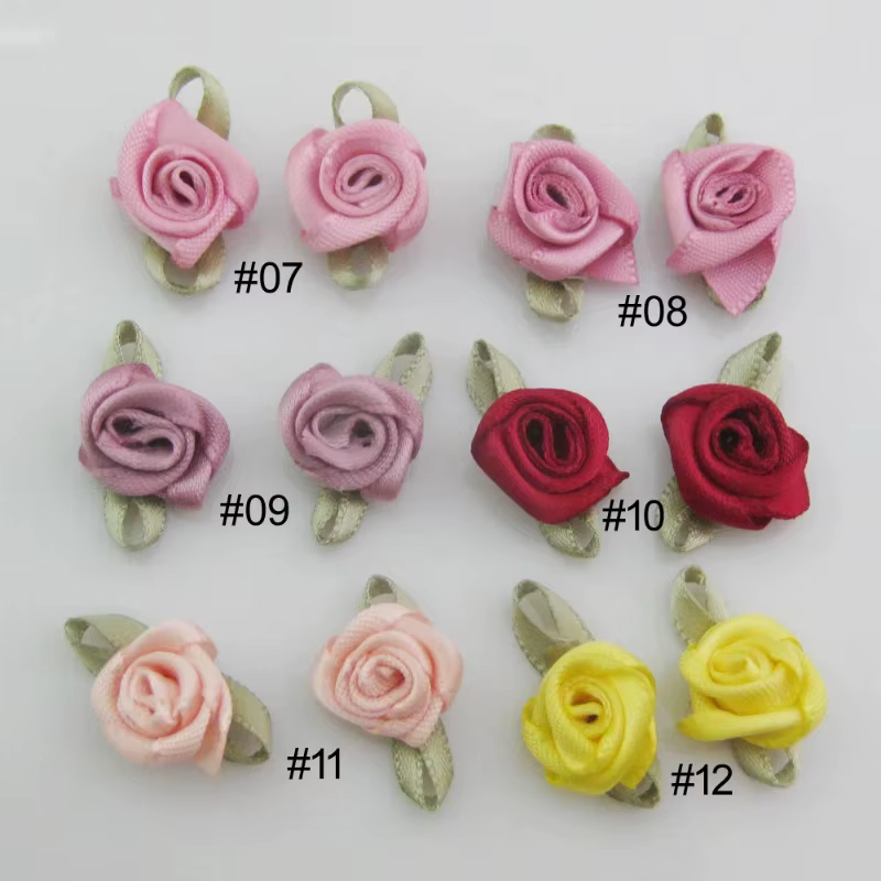 30 couleurs au choix, 50 pièces de rubans à la mode, rosettes en forme de rose avec feuilles, accessoires de fleurs en tissu, fournitures de couture pour travaux manuels, DIY