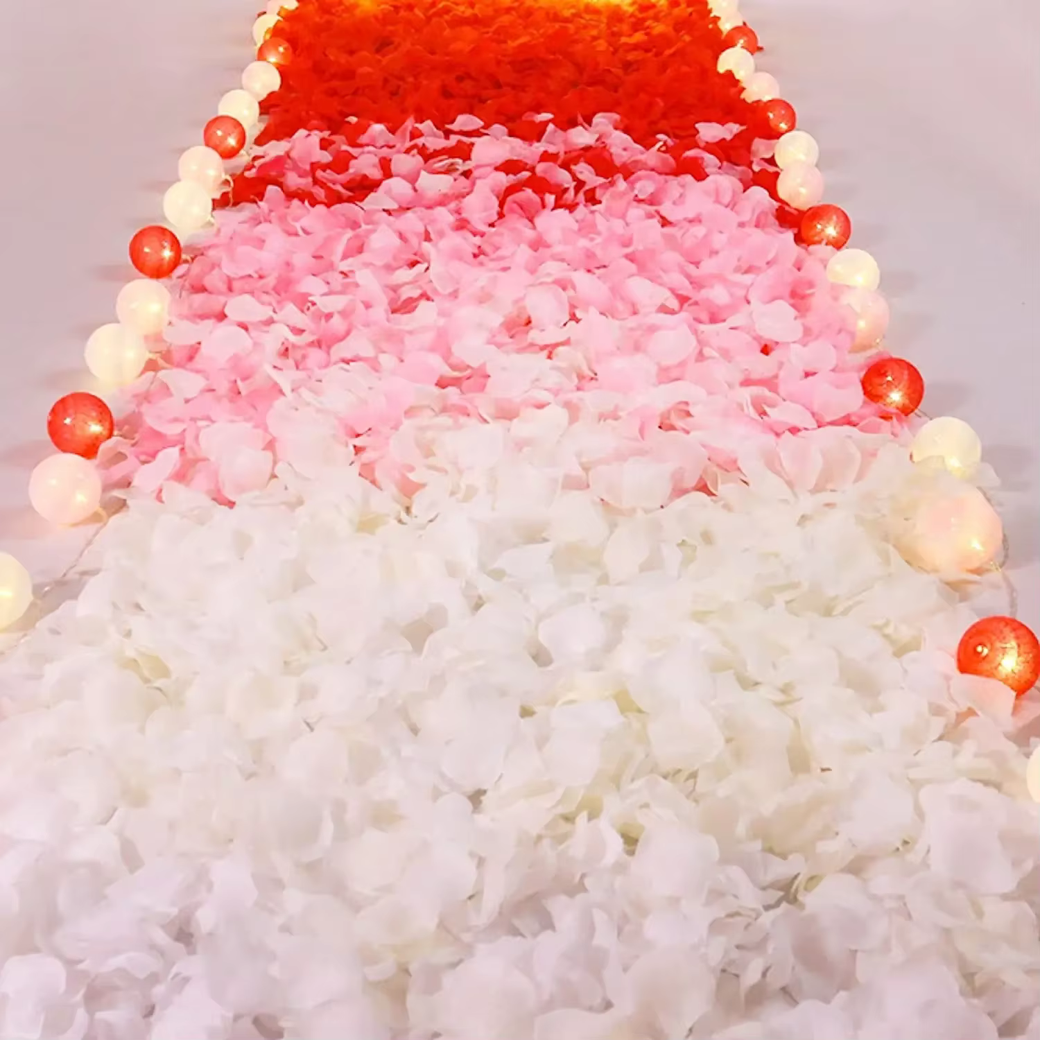 Pétales de roses artificielles