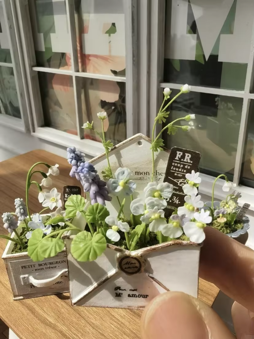 Simulation de fleurs miniatures