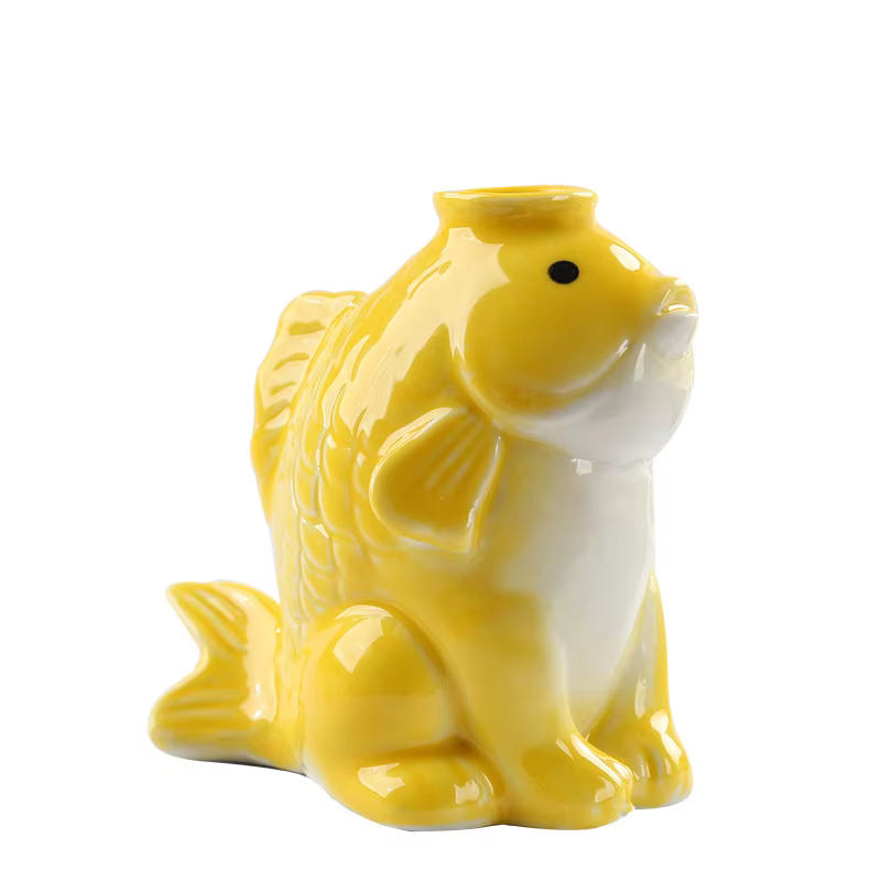 Vase en céramique en forme de poisson mignon