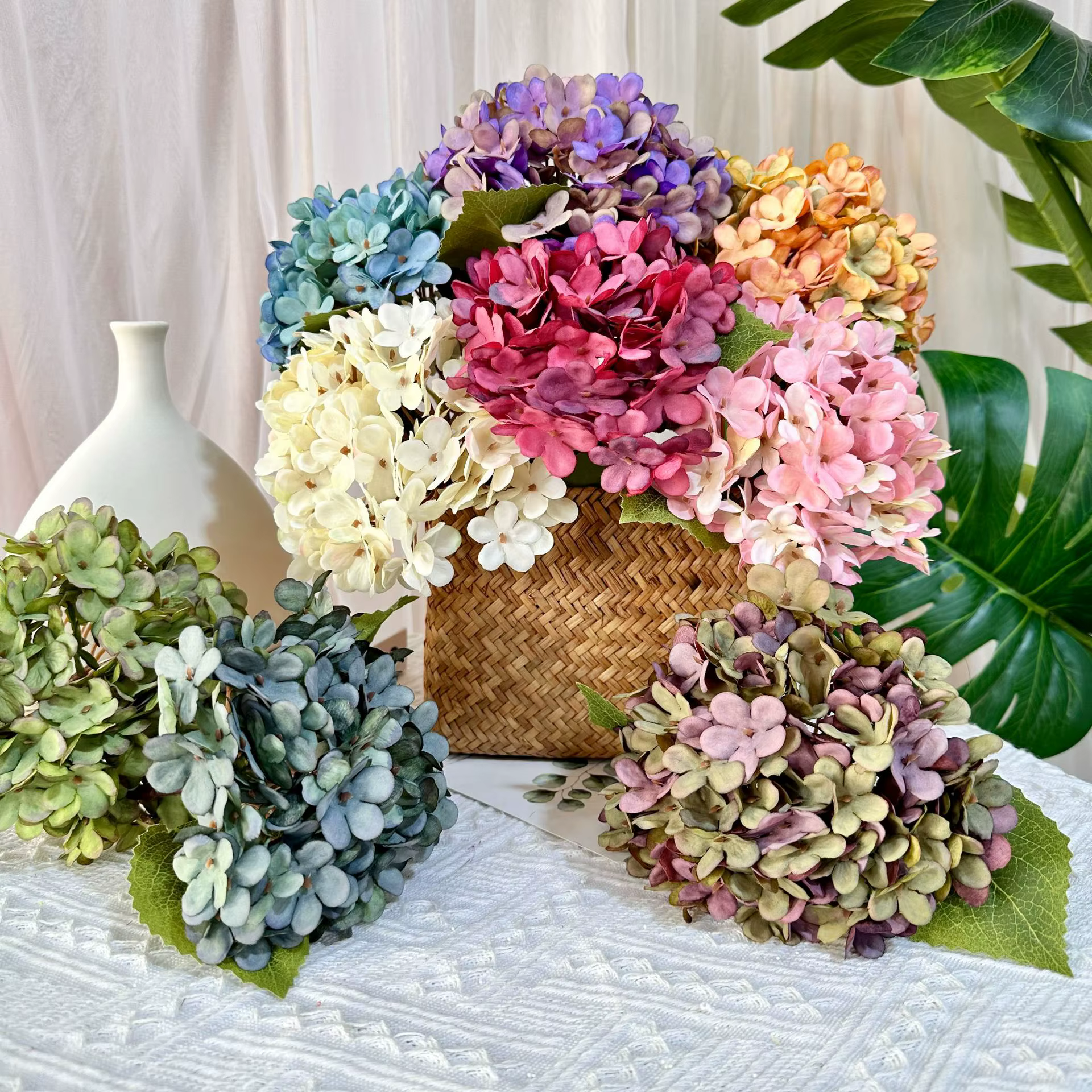 Fleur artificielle d'hortensia de style rétro