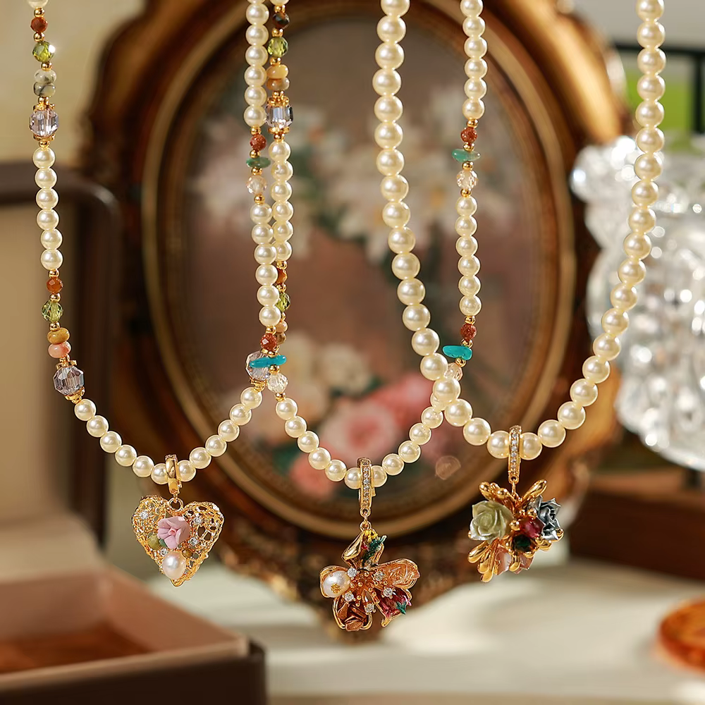 Collier de fleurs en perles rétro style Napoléon, mode féminine polyvalente, sensation haut de gamme, forme géométrique, chaîne en zircon