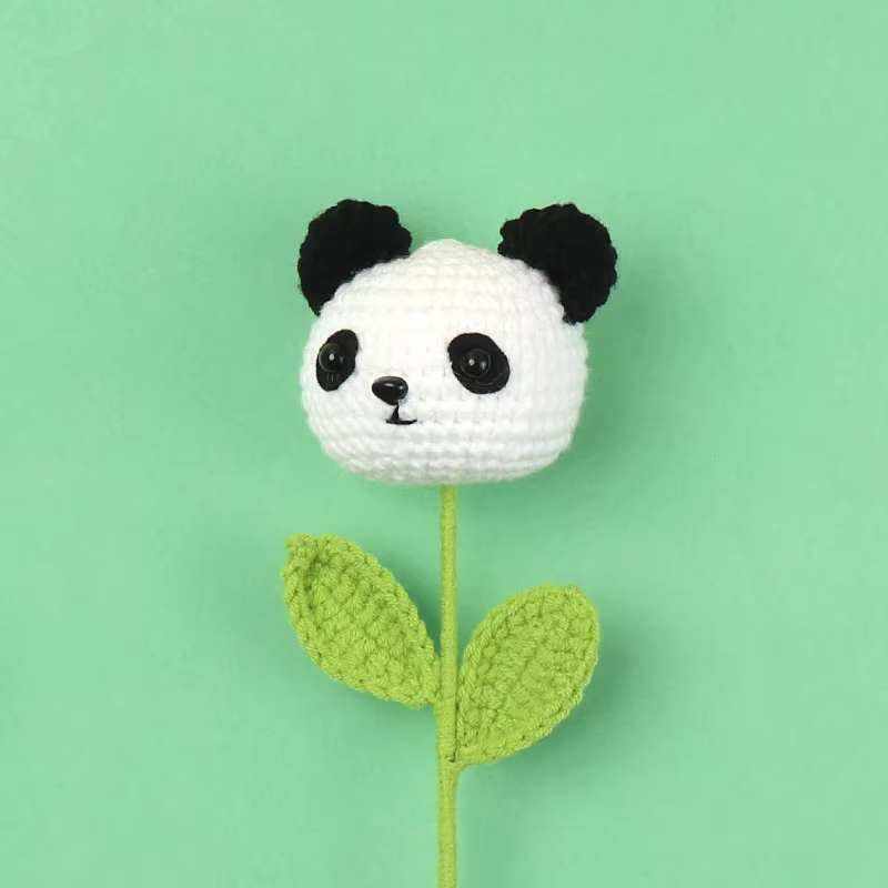 Bouquet de fleurs artificielles au crochet en forme d'animaux