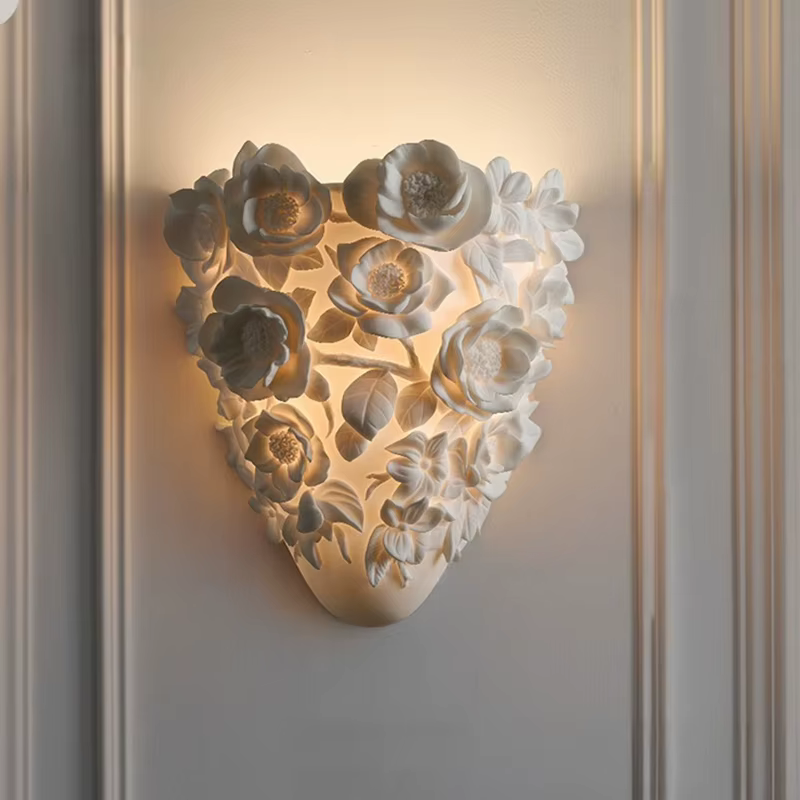 Applique Murale Fleur Sculptée Créative, Style Français Luxe Léger, Design Haut de Gamme pour Salon, Décoration de Chambre, Style Crème, Éclairage Rétro pour Villa