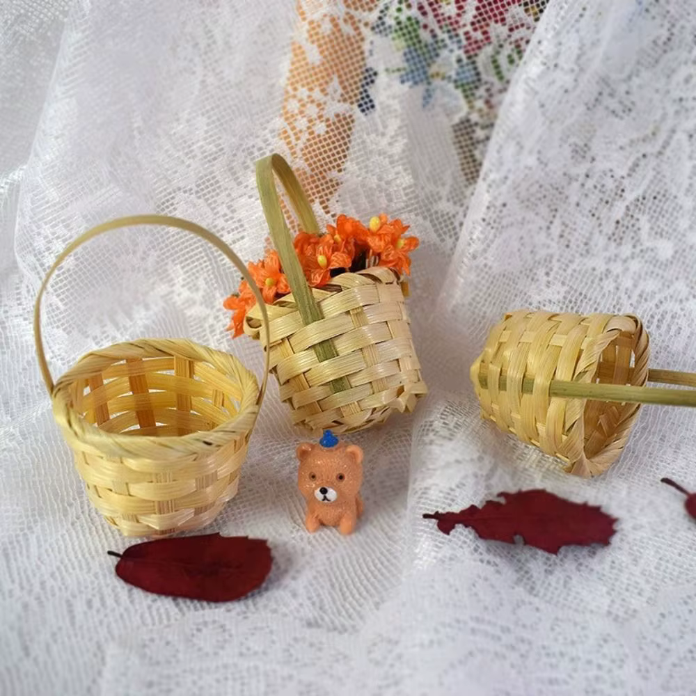 Mini paniers à fleurs tressés avec poignée