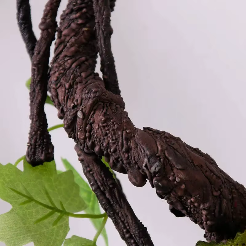 Vigne séchée de verdure artificielle