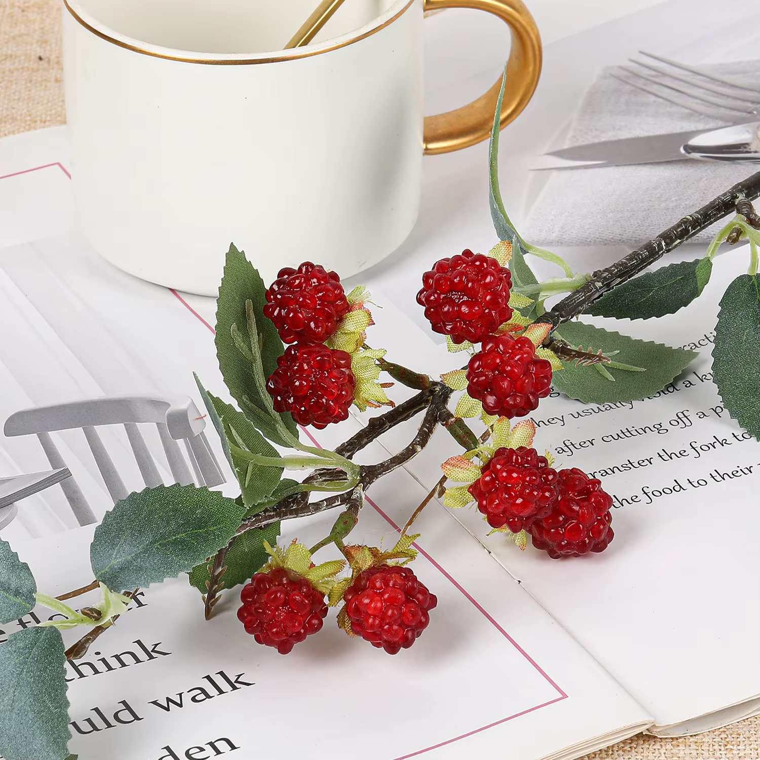 Branche artificielle de mûre rouge de 40 cm