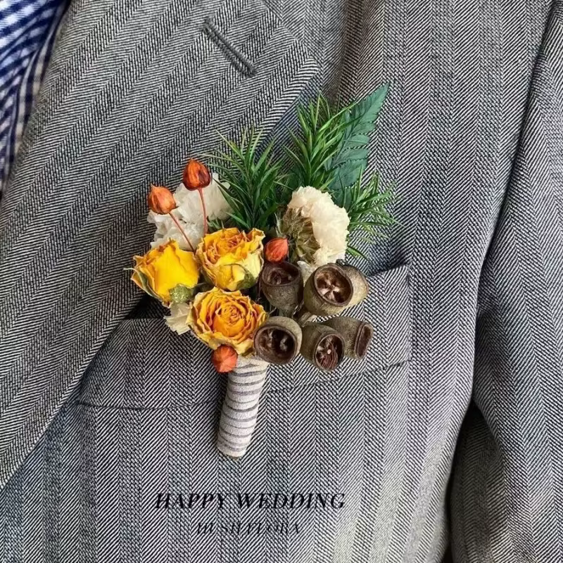 Mini bouquet de fleurs séchées