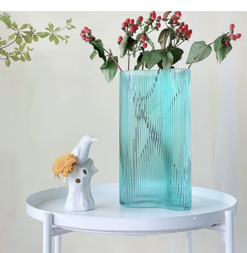 Vase en verre à grain vertical