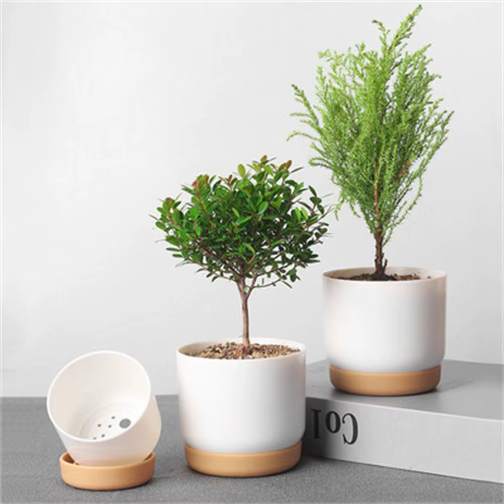 Pot de fleurs rond en plastique