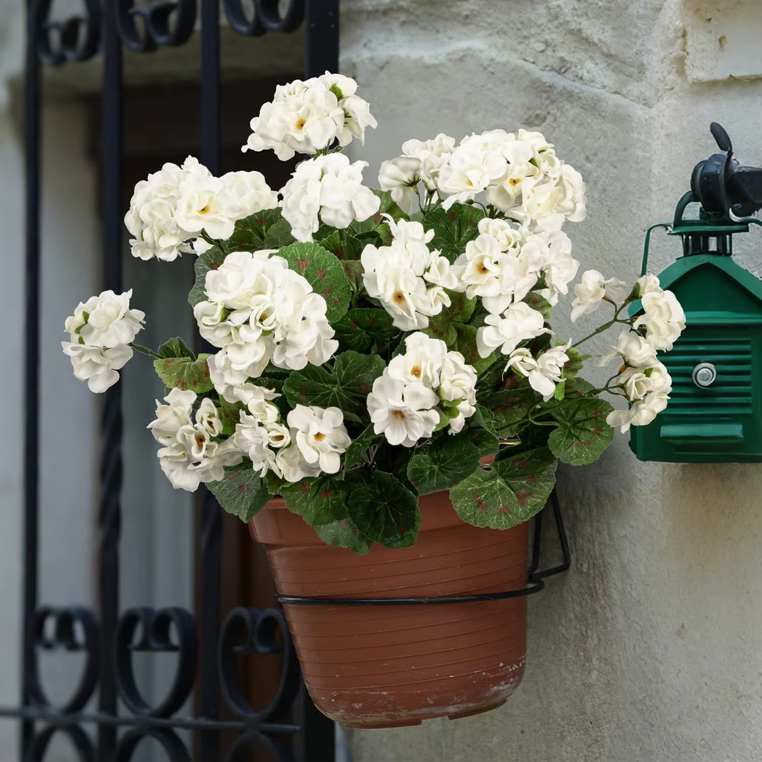Fleurs Artificielles Plante de Bégonia Décoration Maison Jardin Extérieur Bonsaï Mariage Fête Bouquet de Mariée Cadeaux DIY Couronne de Festival Vase